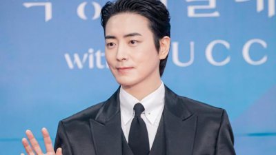 李浚赫出演《觉醒》，化身驱魔老师