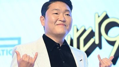 [快讯] 歌手Psy鸟叔道歉&ldquo;因代领精神类药物引起争议&rdquo;